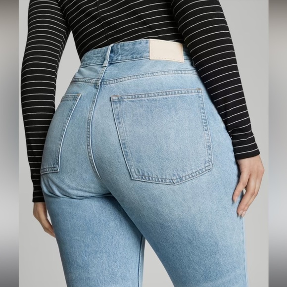 Everlane Curvy 90s Cheeky Straight in Denim | Size 28R - Picture 5 of 16
